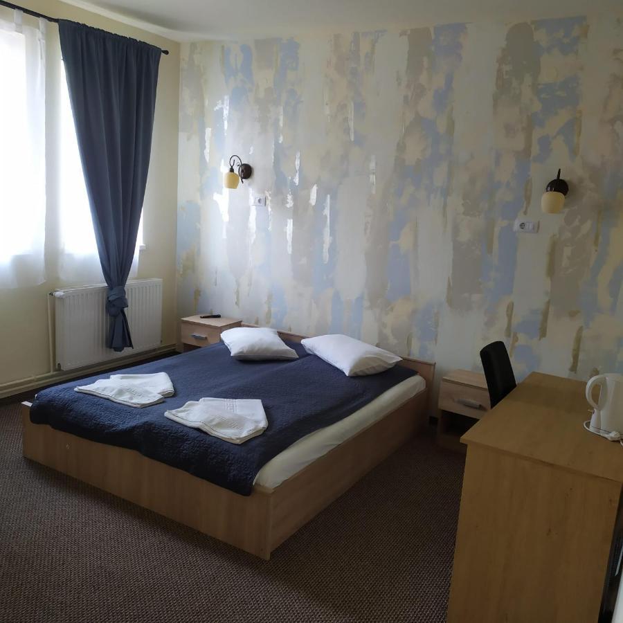 Hotel Astra Braşov Exteriör bild