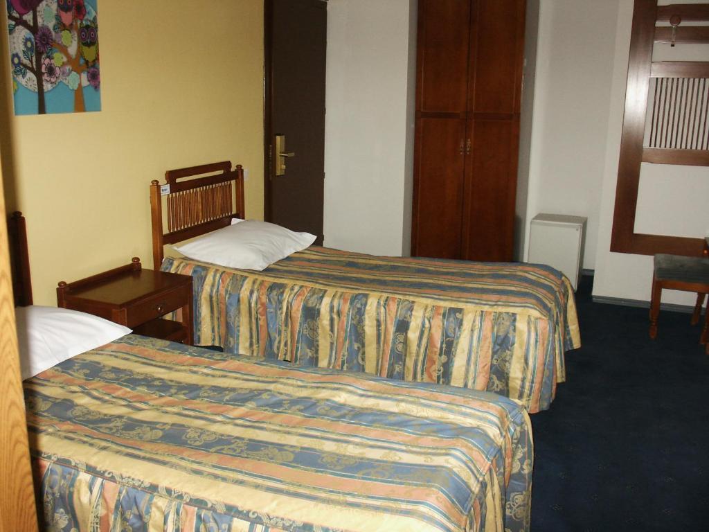 Hotel Astra Braşov Rum bild